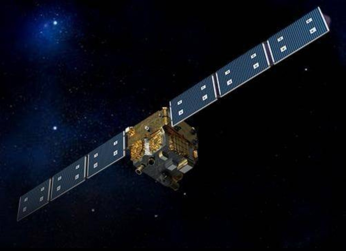 أول مشروع بقيادة الإمارات بالتعاون مع الدول العربية.. “القمر الاصطناعي العربي 813” جاهز للإطلاق