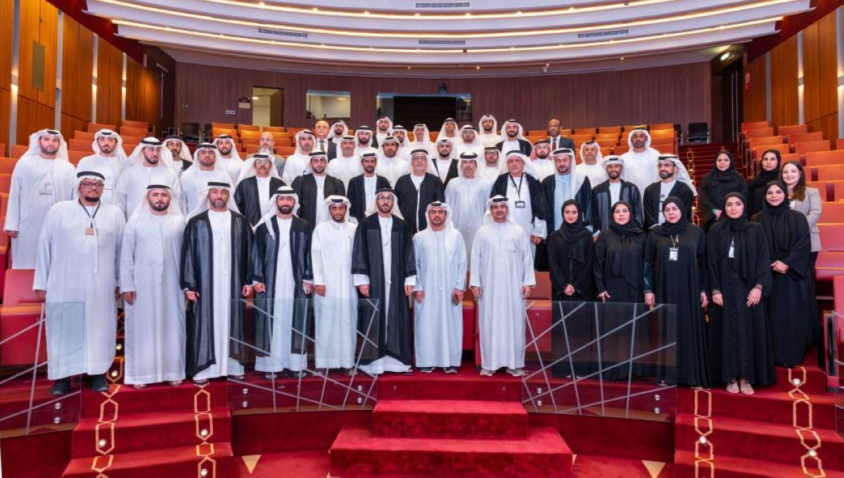 الدفعة الأولى لوسطاء تسوية النزاعات بأبوظبي يؤدون اليمين القانونية