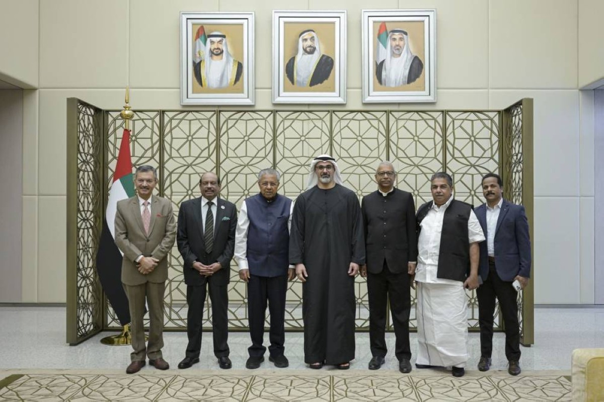 خالد بن محمد بن زايد يلتقي كبير وزراء ولاية كيرلا