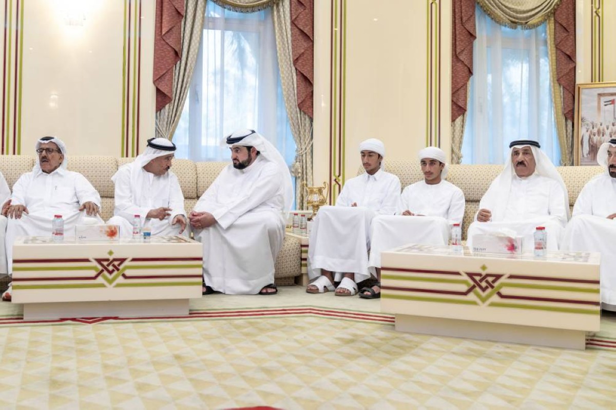 أحمد بن محمد يقدّم واجب العزاء في وفاة أسامة الشعفار