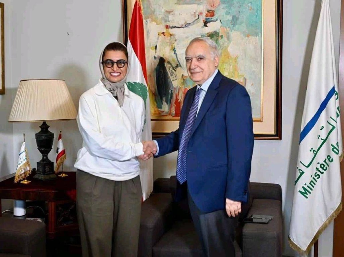 نورة الكعبي تترأس وفد الإمارات المشارك في مؤتمر “بيروت واحد” الهادف إلى دعم الاقتصاد والاستثمار في لبنان