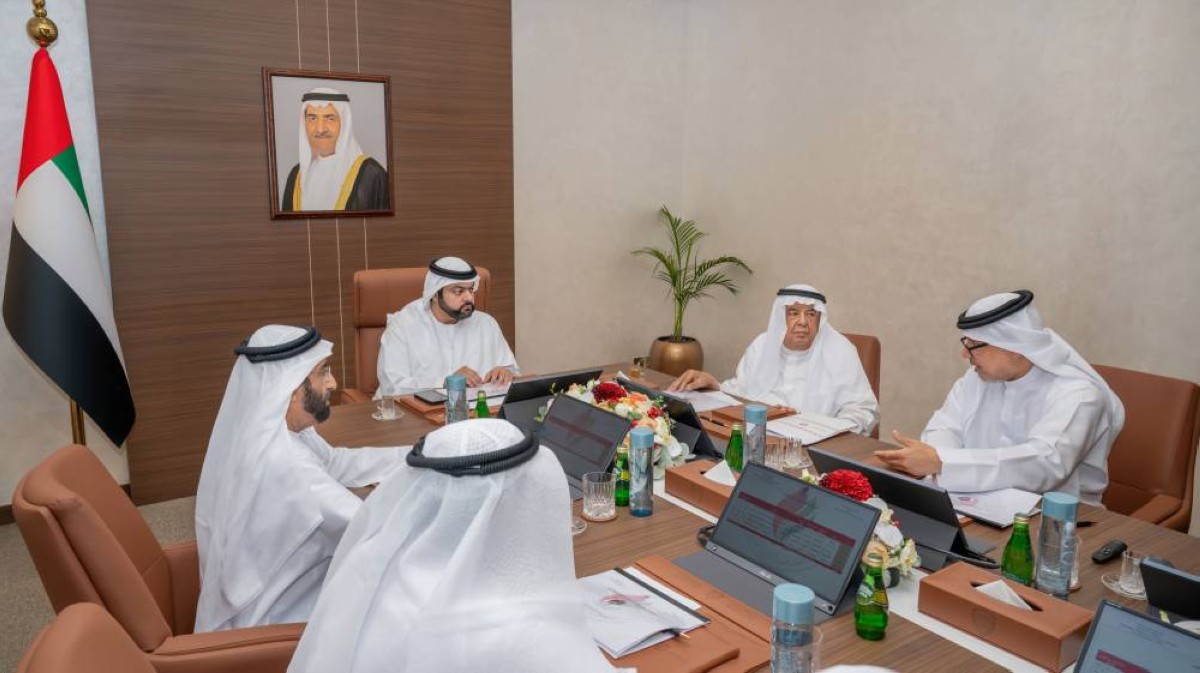 ولي عهد الفجيرة يؤكد أهمية الجهود الإنسانية في دعم المجتمع