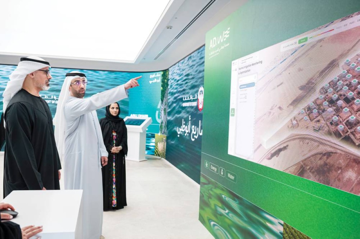 خالد بن محمد يعتمد استراتيجيتي الحياة الصحيةوالمياه في أبوظبي