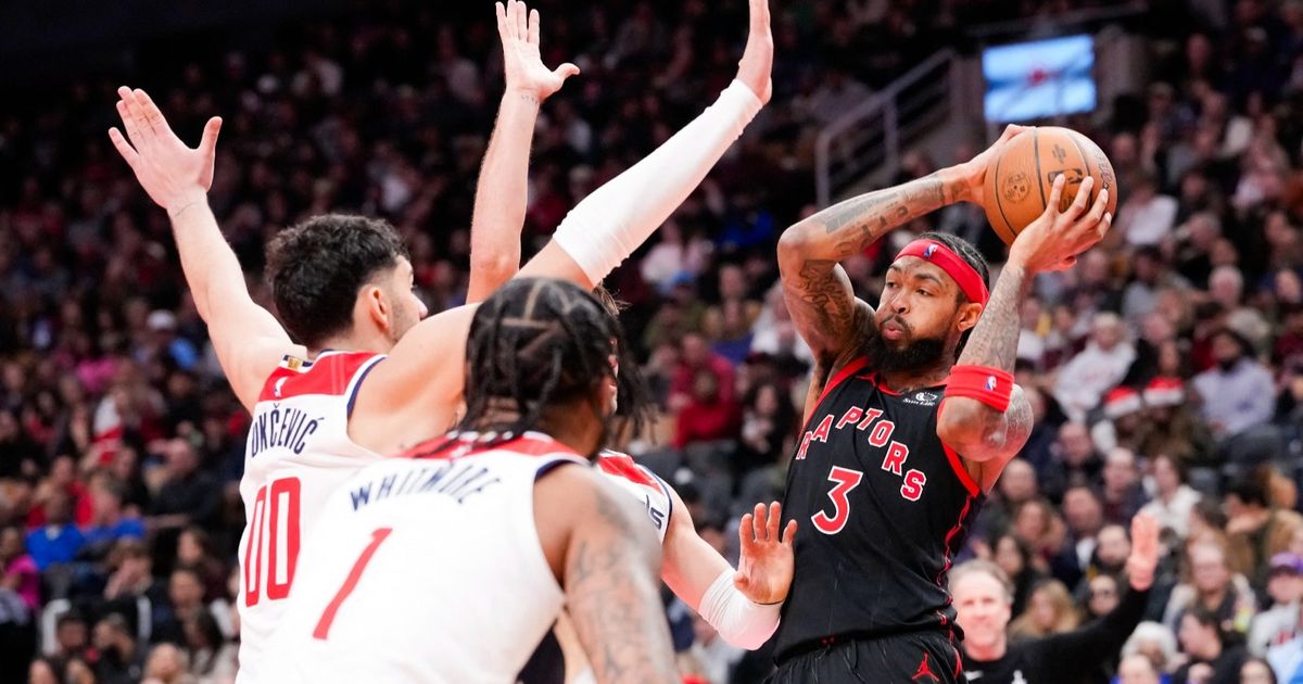 رابتورز أول المتأهلين للأدوار الإقصائية بكأس السلة الأميركي