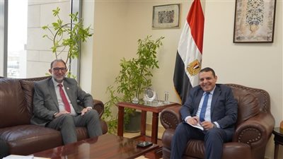 “سلامة الغذاء” و”التمثيل التجاري” يتعاونان لدعم الصادرات المصرية