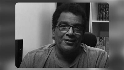 وداعا الكاتب الموهوب.. طارق الشناوي ينعي أحمد عبد الله