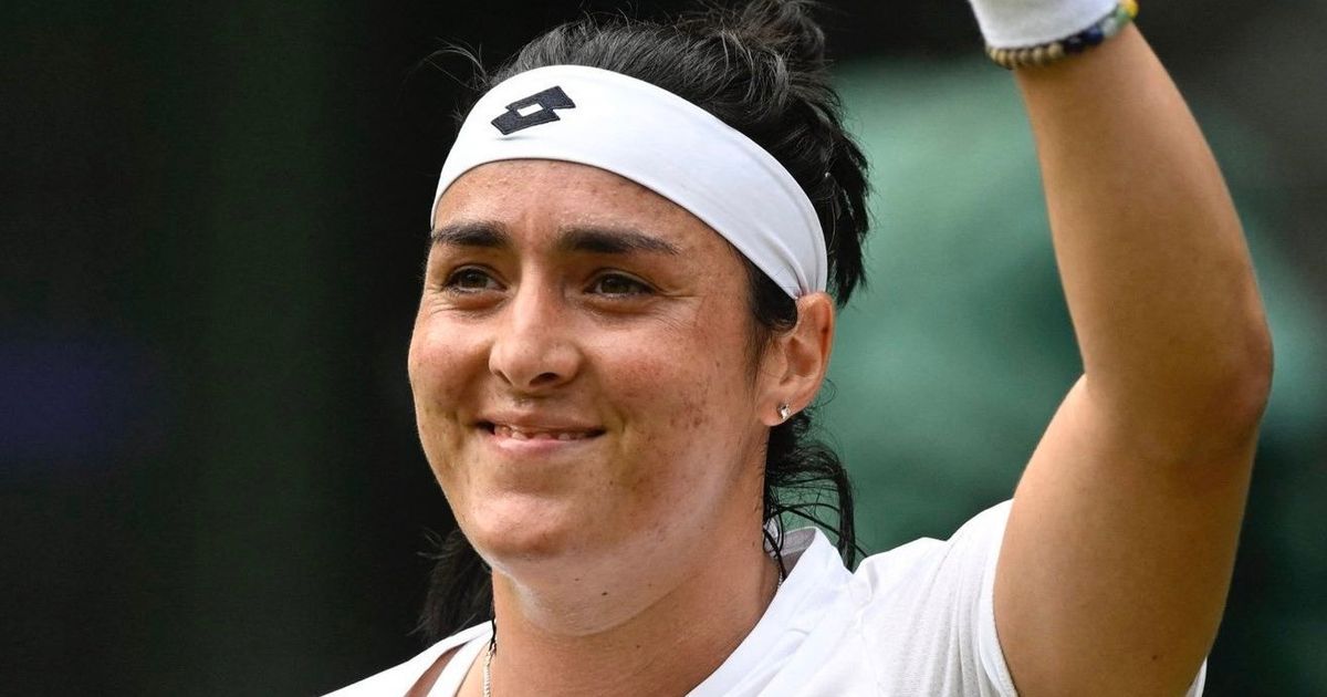 أنس جابر تعلن تأجيل عودتها للملاعب بسبب الحمل