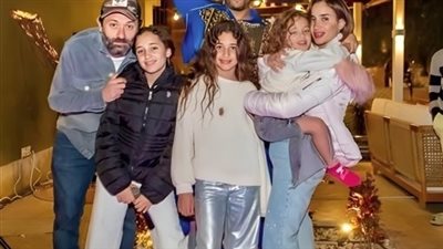 الاتنين فيستك… ابنة كريم محمود عبد العزيز تهاجم دينا الشربيني وروبي