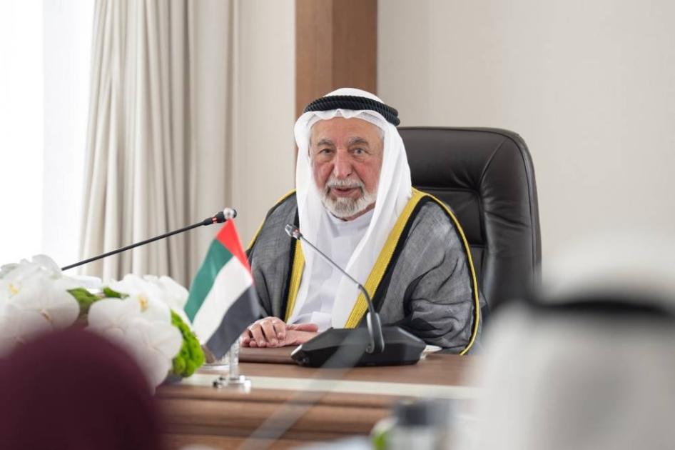 سلطان يعتمد ميزانية مهرجان مسرح الطفل بـ950 ألف درهم