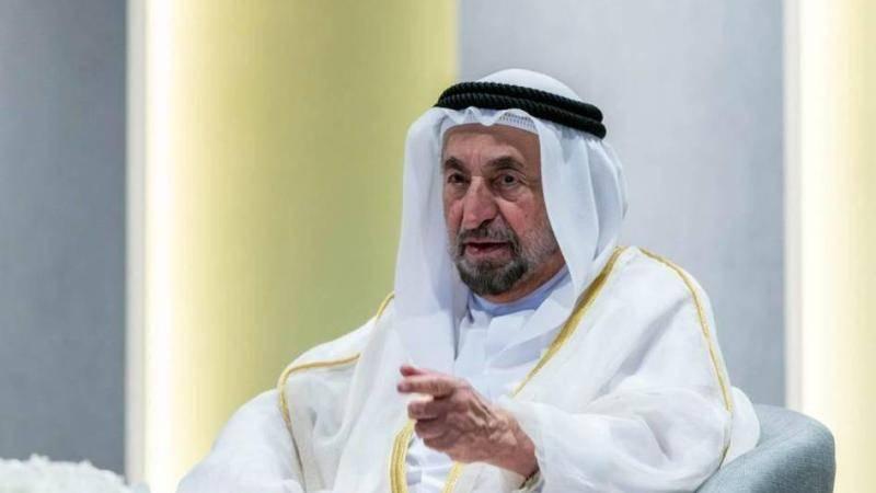 سلطان يعلن انتهاء المرحلة الأولى من الموسوعة العربية الشاملة في العلوم والآداب خلال افتتاح الشارقة للكتاب