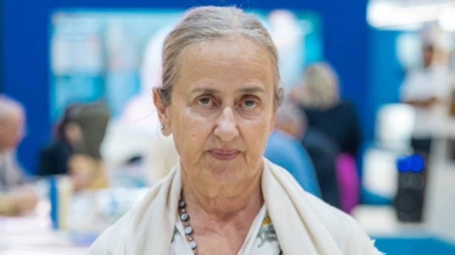 سيسي باباثاناسيو: حراك ثقافي رائد في الشارقة