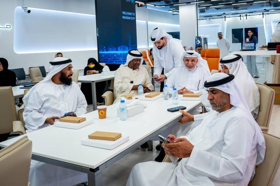 جلسات تفاعلية تعلّم أساسيات الذكاء الاصطناعي