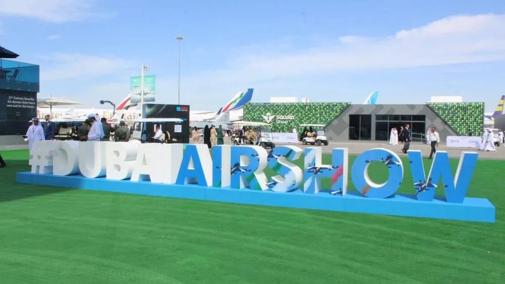 بث مباشر.. انطلاق معرض دبي للطيران