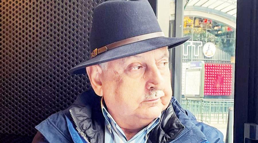 «الغرفة».. سيرة روائية للشاعر اللبناني عقل العويط