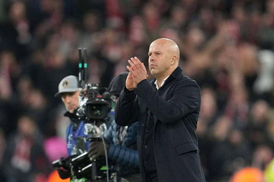 سلوت يتعهد بخروج ليفربول من كبوته