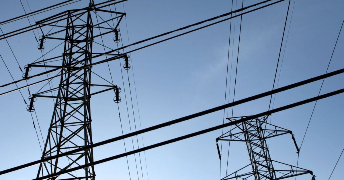 الإمارات تخصص مليار دولار لدعم قطاع الطاقة في اليمن