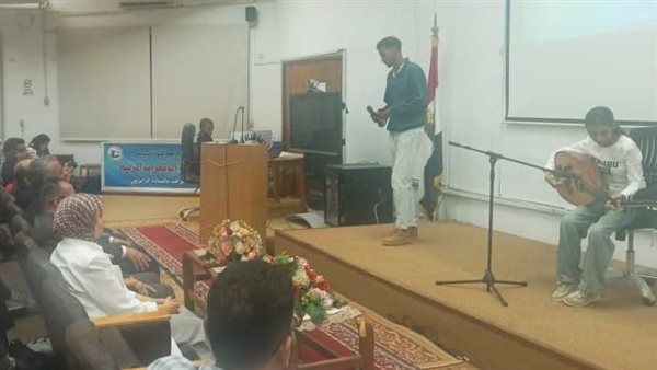 تدشين نادي الأدب بجامعة قناة السويس لدعم المواهب وصقل الإبداع الطلابي