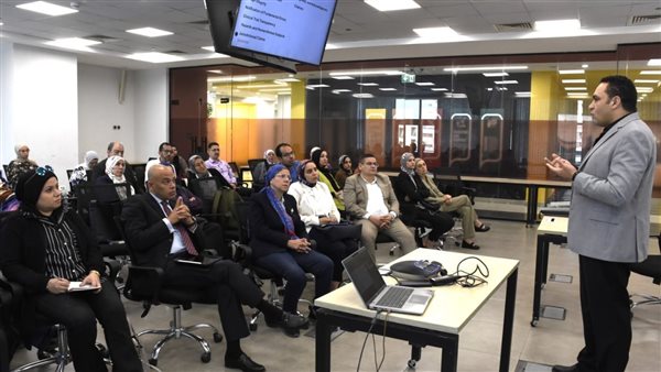 جامعة عين شمس تستضيف ورش عمل الناشر الدولي Elsevier بالتعاون مع بنك المعرفة المصري