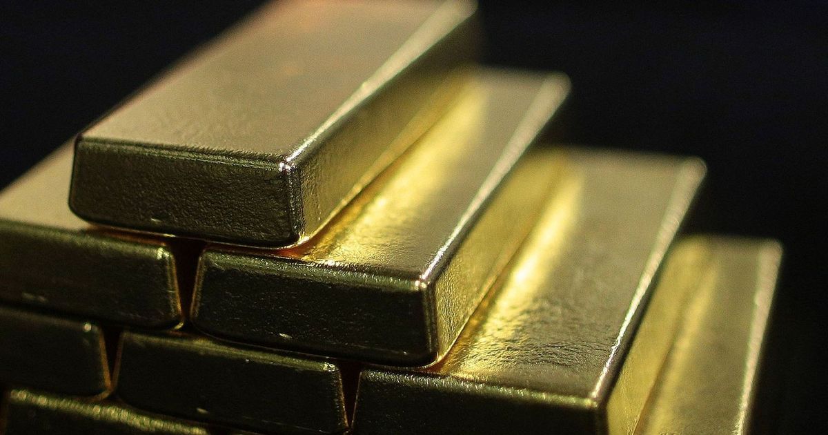 أسعار الذهب تستقر مع تراجع الأسهم وآمال خفض الفائدة الأميركية