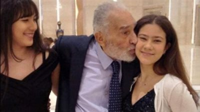 لماذا يصر البعض على إفساد فرحة المصريين؟