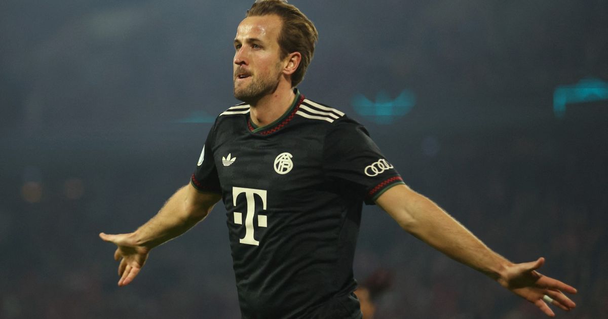 هاري كين هدف برشلونة الأول لخلافة روبرت ليفاندوفسكي