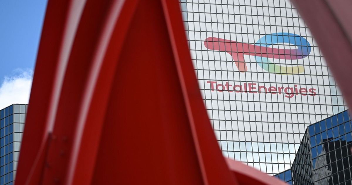 “توتال” تدرس بيع بعض أصول الطاقة المتجددة في آسيا