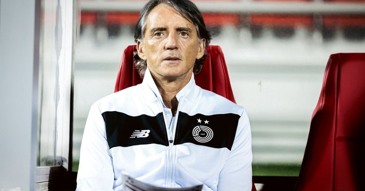 بداية متعثرة للسد القطري مع روبرتو مانشيني