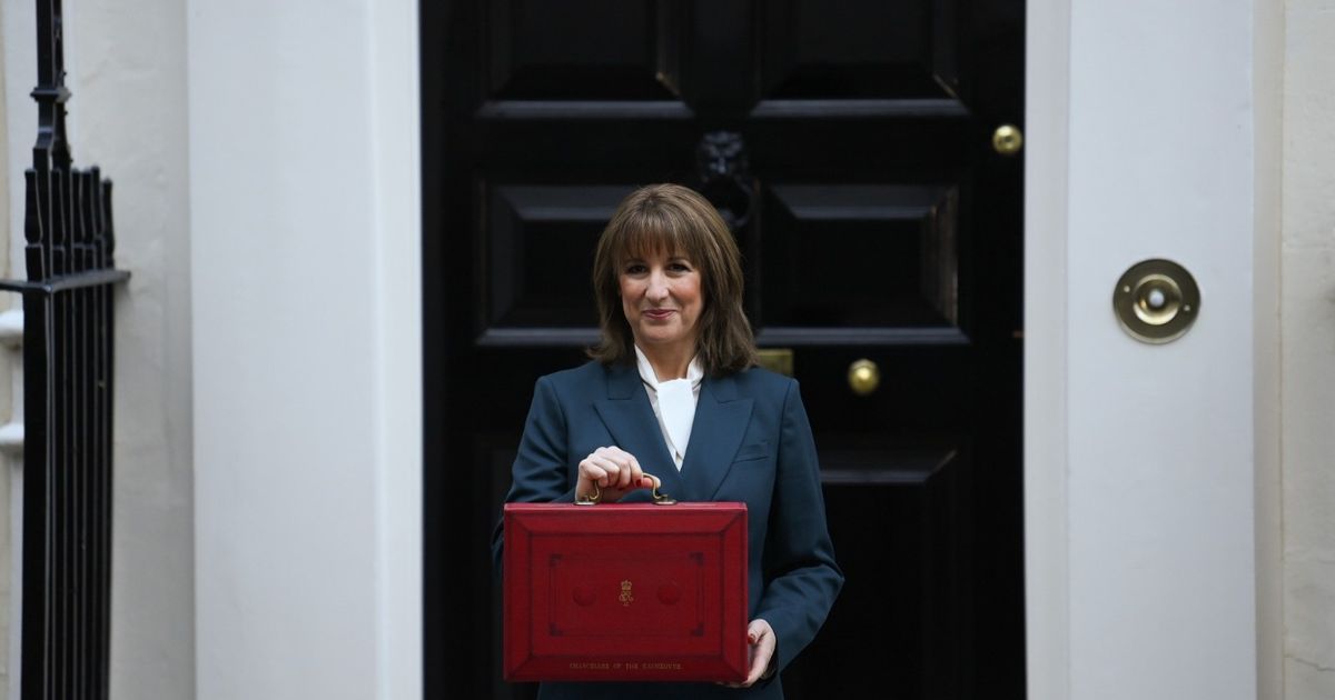 الرابحون والخاسرون في موازنة المملكة المتحدة