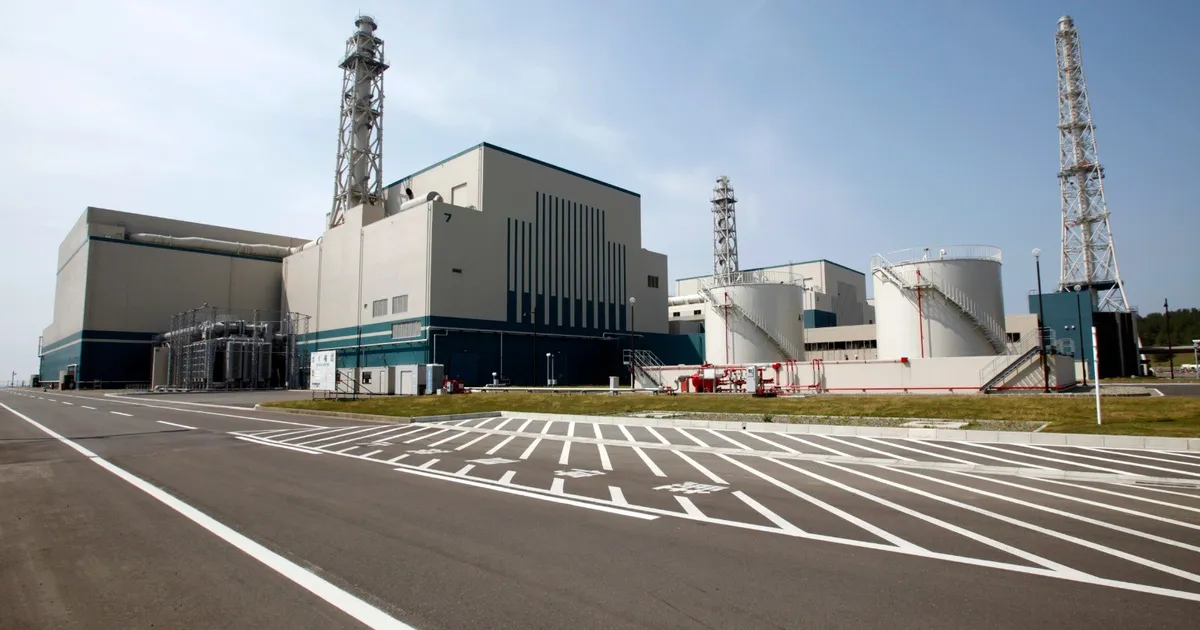 اليابان توافق على تشغيل أكبر محطة نووية بالعالم