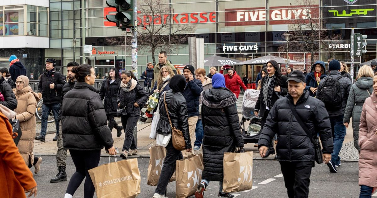 استقرار التضخم يدعم توجه “المركزي الأوروبي” لإبقاء الفائدة