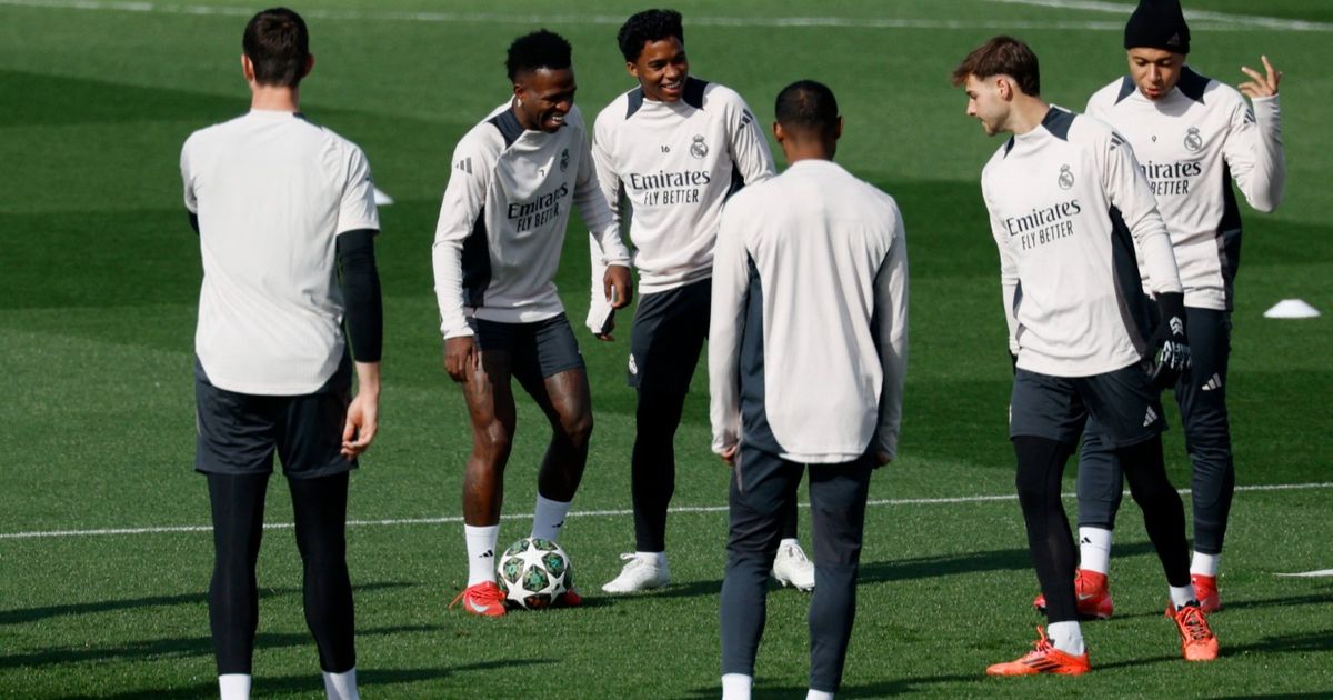 إندريك يرغب بشدة في الانتقال إلى ليون وهذه شروط الصفقة