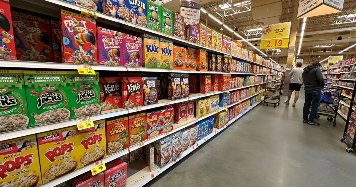 الأطعمة فائقة التصنيع مخاطر على الصحة وتهديدات لنظم الغذاء