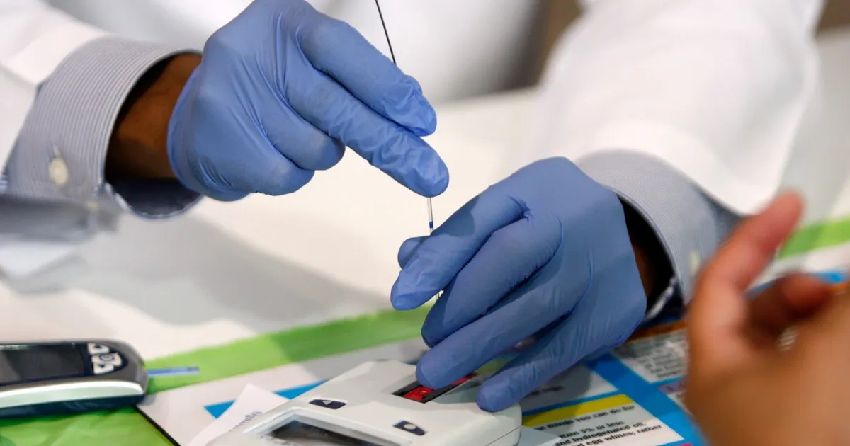 علاج جيني جديد يخفض الكوليسترول الضار والدهون الثلاثية للنصف