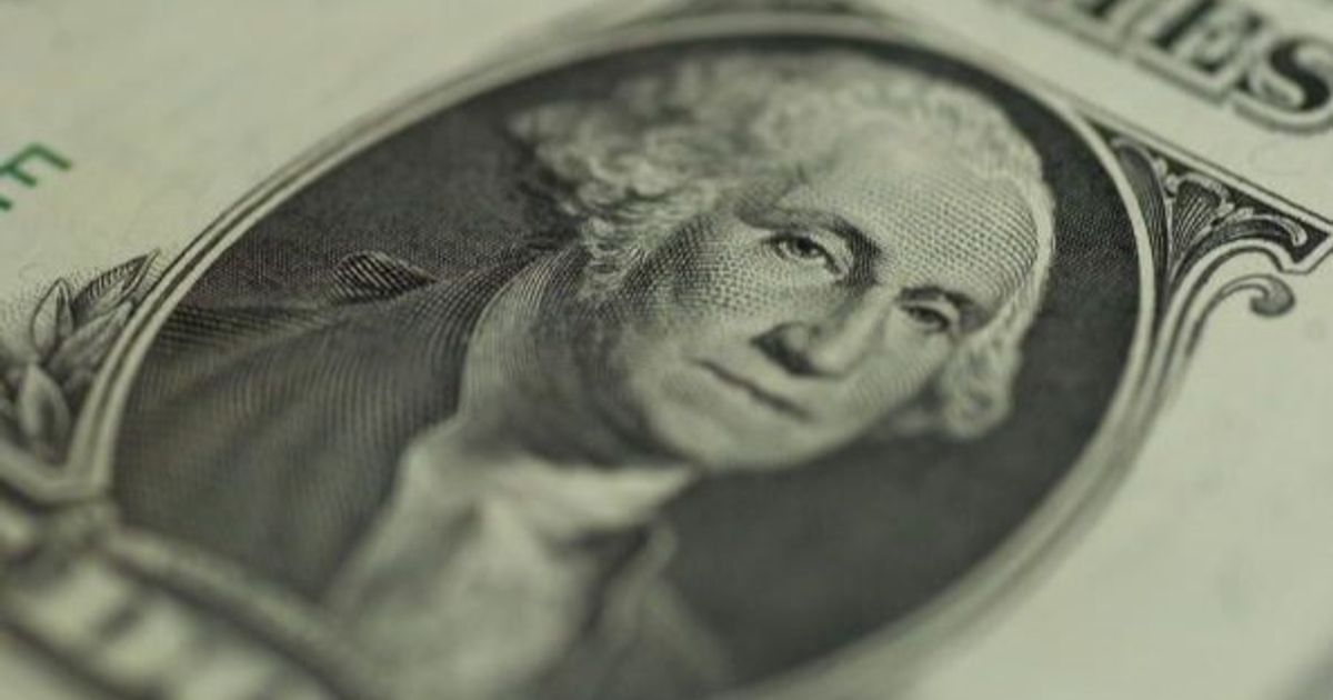 توقعات باستمرار هيمنة الدولار لهذه الأسباب