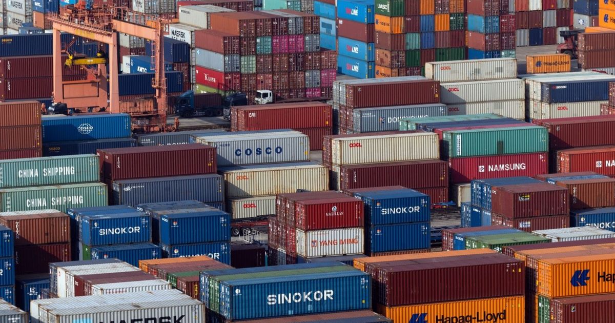 موانئ أبوظبي تشتري حصة في “الإسكندرية للحاويات” بـ13.2 مليار جنيه