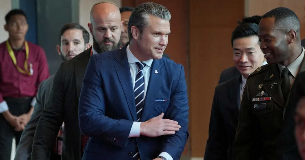 وزير الحرب الأميركي: نسعى لتعزيز العلاقات العسكرية مع فيتنام