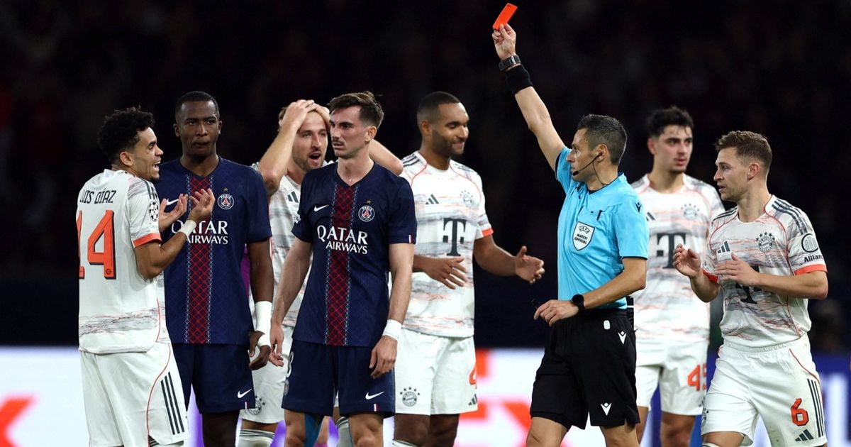 لويس دياز يتحسر على الطرد ويتمنى “عودة سريعة” لأشرف حكيمي