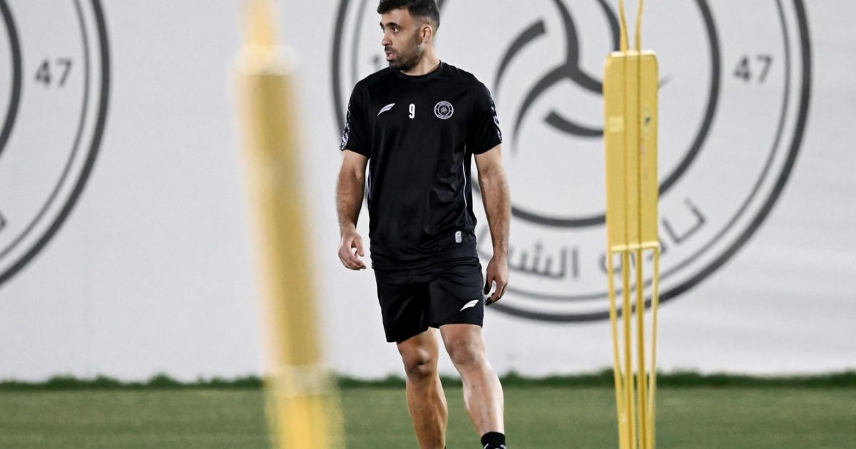 بعد تعافيه من الإصابة.. حمد الله يدعم الشباب أمام الأخدود