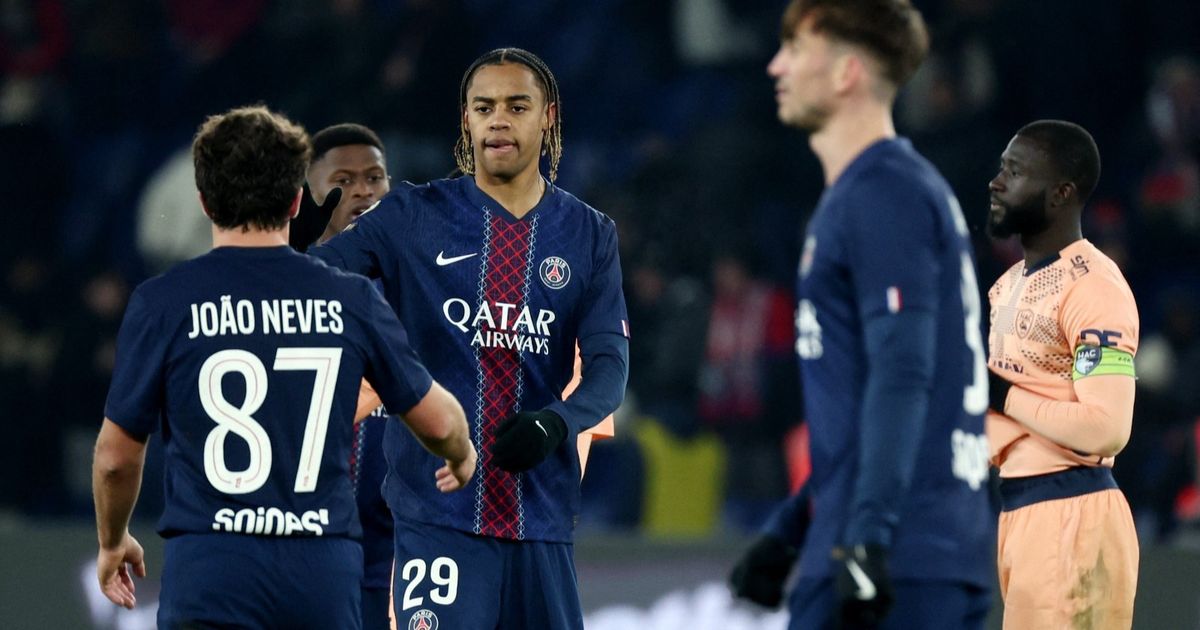 باريس سان جيرمان على القمة مجدداً بفوز سهل على لوهافر