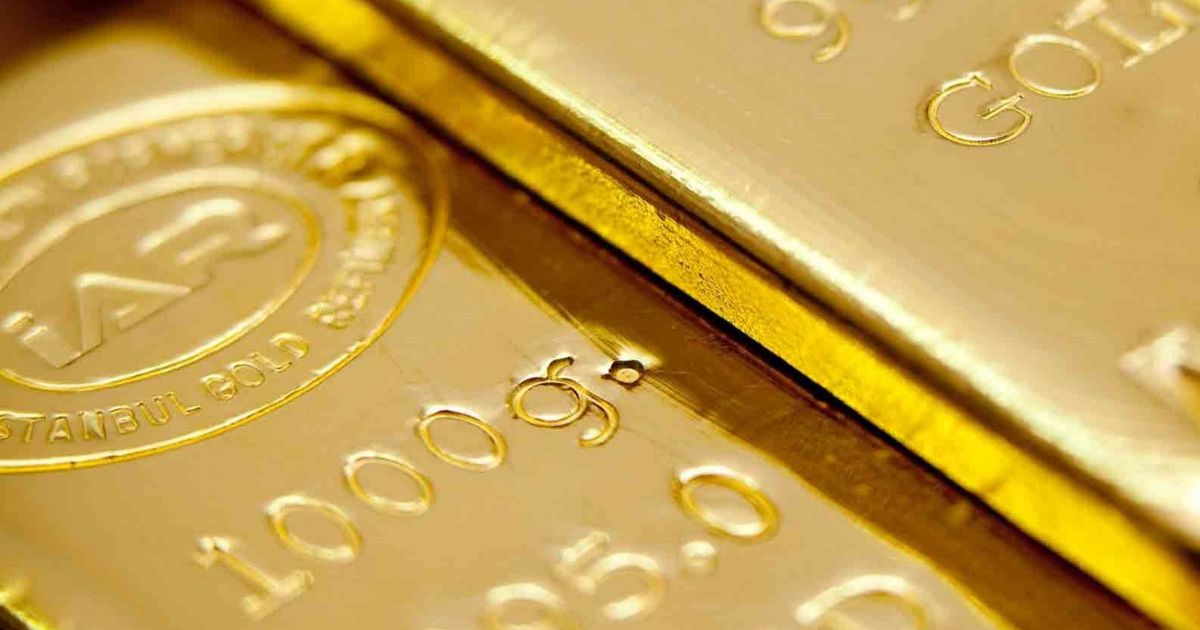 الذهب يستقر بعد أكبر تراجع في أكثر من أسبوع مع صعود الدولار