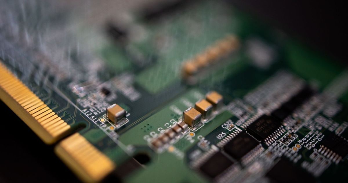 واشنطن تسمح ببيع 70 ألف شريحة ذكاء اصطناعي للسعودية والإمارات