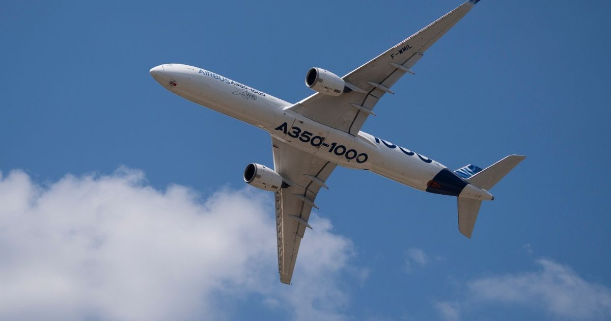 “إيرباص” تتجه للفوز بأغلب صفقة “فلاي دبي” في معرض دبي للطيران