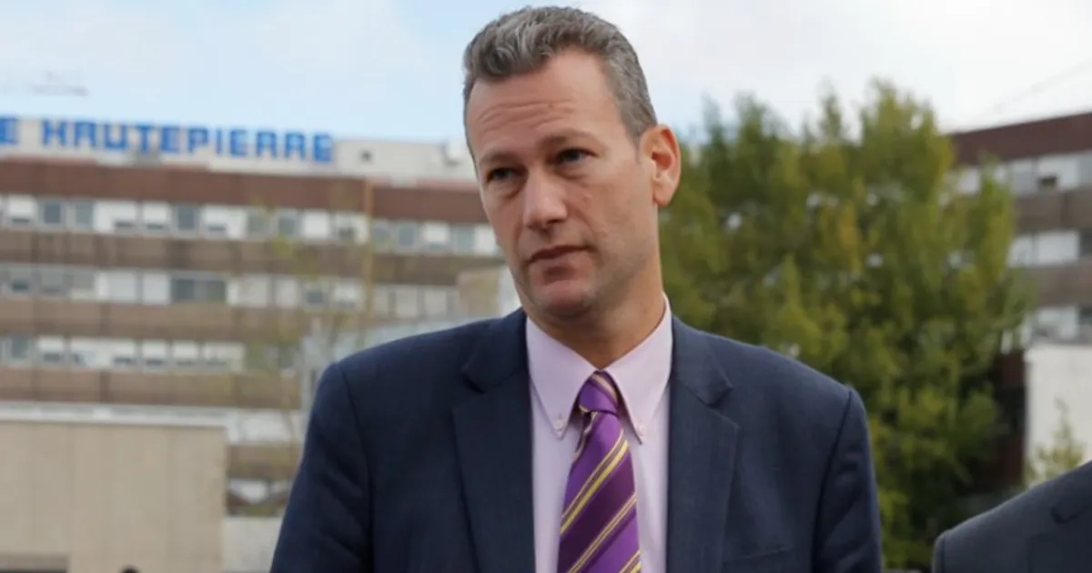 السجن عشر سنوات لسياسي بريطاني أدين بتلقي رشاوى لدعم روسيا