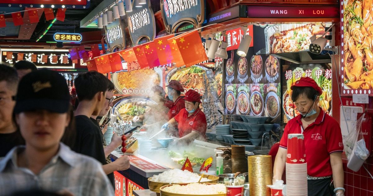 ارتفاع أسعار المستهلكين في الصين خلافاً للمتوقع بفضل العطلات