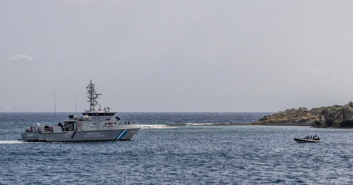 غرق 3 مهاجرين وفقدان آخرين قبالة جزيرة جافدوس اليونانية