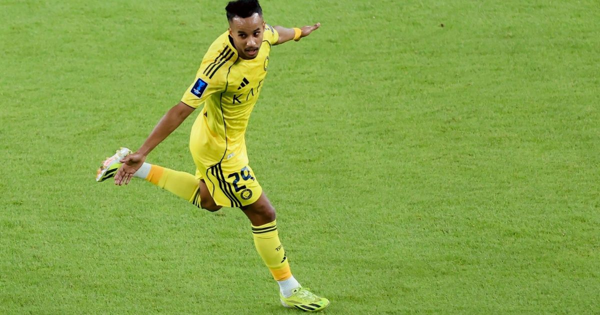 عبد الرحمن غريب يحقق رقماً خاصاً بعد 226 مباراة في مسيرته