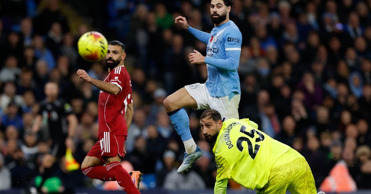 لاعب ليفربول السابق يطالب بالإطاحة بمحمد صلاح في هذا التوقيت