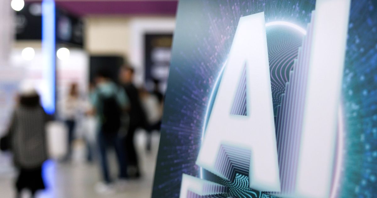 هبوط أسهم الذكاء الاصطناعي بآسيا يثير الشكوك حول موجة صعود عالمية