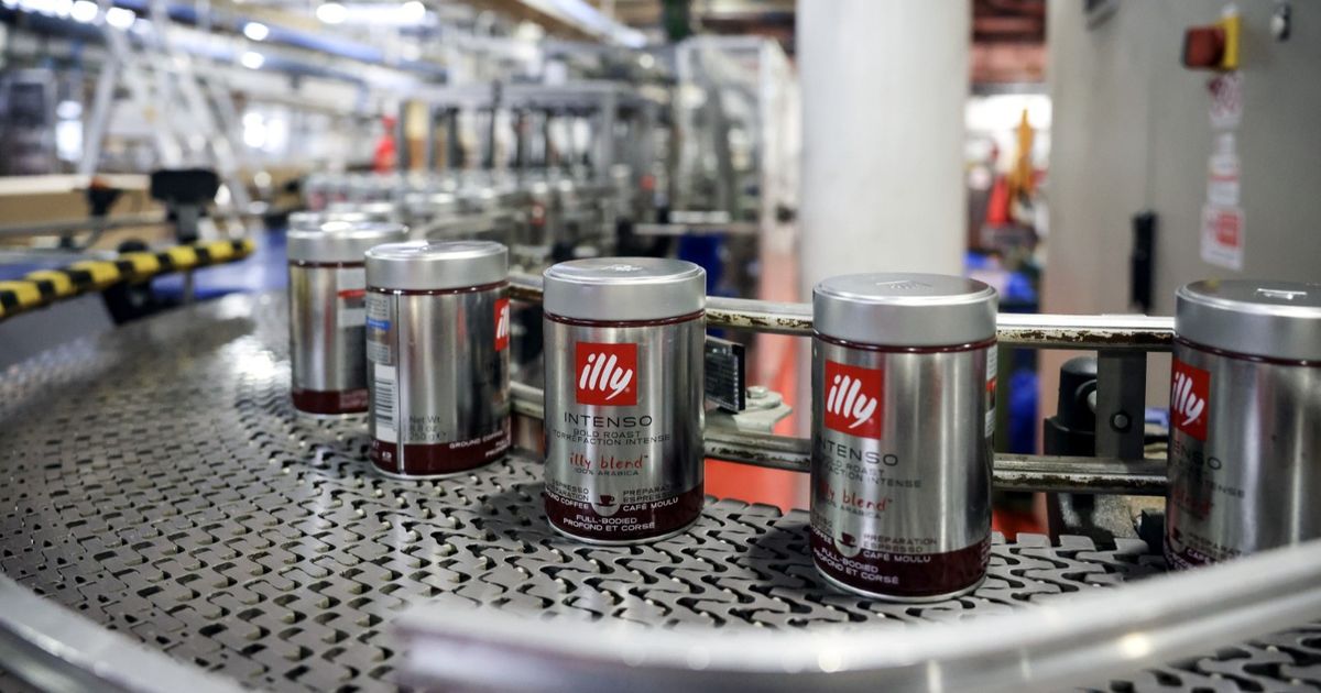 لا انفراجة بأسعار القهوة المرتفعة قريباً رغم خفض الرسوم الأميركية