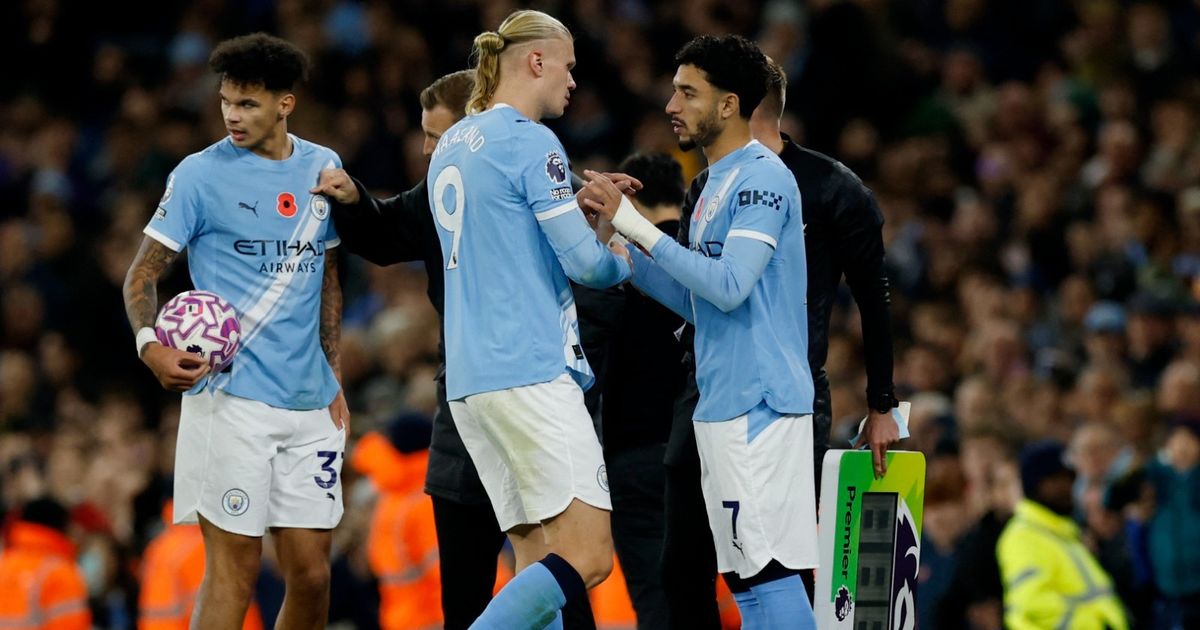 هل يرحل عمر مرموش قريباً عن مانشستر سيتي؟